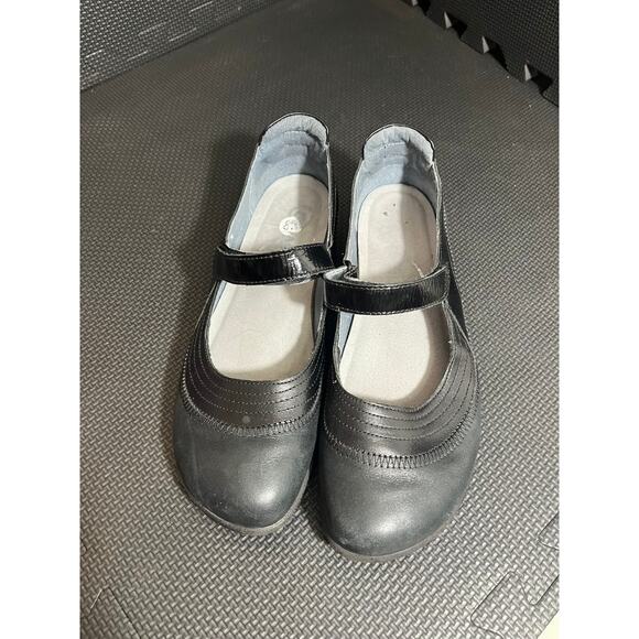 NAOT Kirie Black Leather Mary Janes W/ Adjustable Straps‎ Sandals Size 39 US 8 - Picture 2 of 7